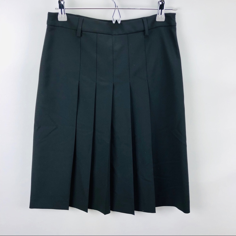 Theory classic black pleaded pencil skirt size 0